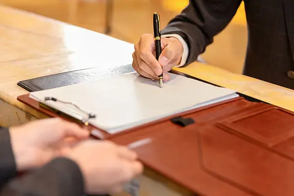 多哥人去到爱尔兰旅游的10日旅游攻略