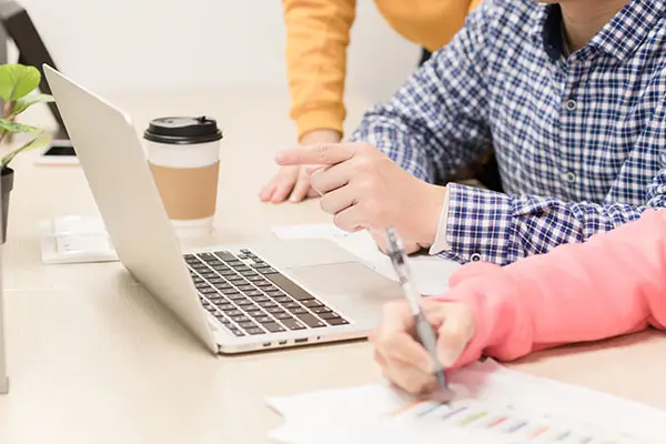 保加利亚人去到爱尔兰旅游费用及路线指南