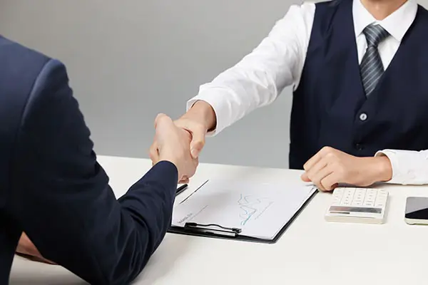 吉尔吉斯斯坦人去到爱尔兰旅游费用明细